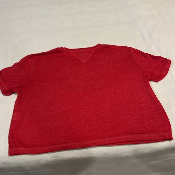 Tommy Hilfiger red short sleeve crop top - Picture 4 of 6